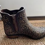 Lucky Brand  LK-BASELH2O Sesame Persian Rubber Rain Boots 8M Photo 3