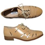 Clarks Hotel Image Beige Smooth Leather Lace-Up Cutout Oxford Flats Sz 6.5 Photo 0
