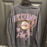 H&M OVERSIZED PRINTED SWEATSHIRT  Photo 1