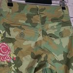 Sundance  GREEN CAMO PRINTED CROP JOGGER ZIP ANKLE PANTS FLORAL EMBROIDERED 2P Photo 8