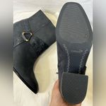 Vionic  CARNELIA ANKLE BOOTS OILED NUBUCK EMBOSSED DETAILING HEEL BLACK SZ9.5 US Photo 6