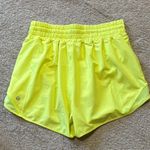 Lululemon  Hotty Hot High Rise Lined Short 4” Sz6 Electric Lemon Photo 8