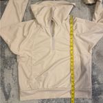Source Unknown Women's Cream Pullover (no brand) Photo 5