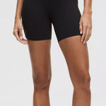 Lululemon  Black High-Waisted Shorts SZ:4 Photo 0