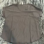 Zenana Outfitters Gray V-Neck Women's Top by Size XL Photo 0