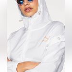 Puma  Womens Retro Windrunner Size Small D28 Photo 2