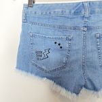 EXPRESS Cut Off Denim Shorts Size 0 Embroidered Floral Patch Distressed Jeans Photo 7