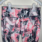 Danskin abstract print Capri leggings size S Photo 2