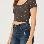 Downeast Bermuda Denim Shorts Women’s Size 6 High Rise Button Fly Distressed Photo 0