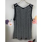 Brooks Brothers Black and White Zigzag Knit Tank Top - Size - Large Photo 1