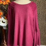 STUDIO JPR Red Marbled 3/4 Bell Sleeved Sweater | LARGE | Photo 0