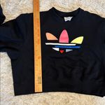 Adidas  Originals women's adicolor bold cropped sweatshirt in black, Size large Photo 8