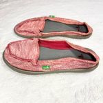 Sanuk Casual Red Slip-On Flat Shoes Size 7.5 Yoga Beach Comfy Photo 2