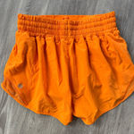 Lululemon  Shorts Hotty Hot High-Rise 2.5" Photo 0