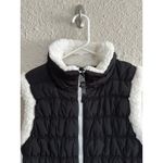 Calvin Klein  Performance Quilted Sleeveless Puffer Vest Sherpa Warm Classic Sz S Photo 3