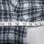 Madewell black white checkered large button up Photo 6