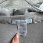 Eberjay Eberjey Gray Floral Trim Button Down Short Sleeve Pajama Set Size Small? Medium? Photo 3