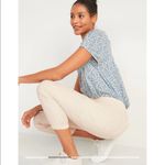 Old Navy Women’s High Waisted Poplin Tapered Jogger Cargo Pants Photo 1