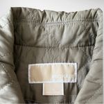 Michael Kors Women's Sage Green Quilted Lightweight Jacket Medium | EUC Photo 8