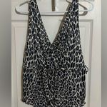 Vanity Fair Black and White Animal Print two piece lingerie size S Photo 2