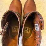 Frye  women’s Veronica stud short boot brown Photo 3