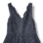 ASTR  THE LABEL dress lace sleeveless v‎ neck cocktail party evening black S Photo 3