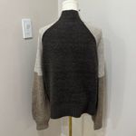 Vigoss  Sweater Color‎ Block Brown Medium Photo 1