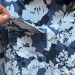 Kut From The Kloth  floral blouse with tab sleeves in size Large Photo 3