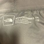 The North Face  2X Plus Size Running Lightweight Meld Grey Wander Shorts. New Photo 3