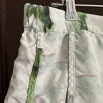 Townsen | Silk Watercolor Grasshopper Green Shorts | Size Large Photo 2
