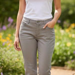 Lafayette 148  New York Gray Jeans Size 6 Photo 1