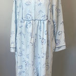 Delicates Floral Blue women’s flannel nightgown medium zip front Photo 0