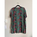 Natural Life Medium V Neck T Shirt Shift Dress Floral Green Festival Boho Hippie Photo 3