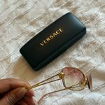 Versace | Medusa Sunglasses with Gold Frame and Pink Lenses Photo 6
