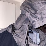 The North Face Women’s Hooded Jacket Size Sm-EUC Photo 4