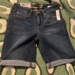 Seven7 NWT  Women's Sunset Bermuda Dark Wash Denim Shorts 4 Vacation Basic Travel Photo 0