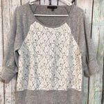 Adrienne Vittadini Gray & White Sweater 3/4 Sleeves Size Large 💕 Photo 0