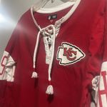 Chiefs long sleeve Vneck tie front shirt Red Size XS Photo 2