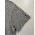 Champion NWT  The Classic Tee Gray Crewneck Short Sleeve Logo T-Shirt Sz Small Photo 3