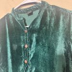 Sacred Threads  Velvet Button up Top Long sleeve emerald Green sz S/M boxy shirt Photo 1