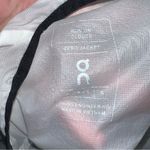 On Running Zero Full Zip Jacket Womens Size Small All Weather Packable Running White Photo 6