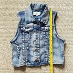 M. Michel Juniors Small Blue Sleeveless Cropped Jean Jacket Distressed Size undefined Photo 7