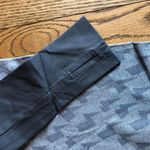 Oiselle Wazelle Longsleeve Seamless Grey Lightening Bolt Photo 4