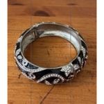 Silver Tone Black Enamel Hinged Bangle Bracelet Rhinestone Crystal Scroll Design Photo 4