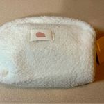 Ariana Grande NWT  Cosmetic Bag Photo 2