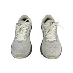 Brooks Womens Glycerin 18 Athletic Casual Shoes Sz 7 WIDE White Grey Photo 1