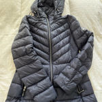 Michael Kors Women's  navy blue lightweight down Hooded Jacket size small Photo 0