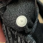 Lululemon Ebb to Train Bra *Medium Support C/D Cup Black/Rhino Grey Size 4 Photo 6