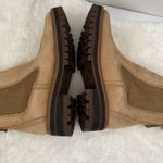 Timberland  A6019 A2HKF Women 9 US Leather Tan Lug Sole Chelsea Pull On Boots Photo 5