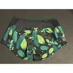 Oiselle Women's Running Shorts Floral Black Green Size 6 Athletic Workout Photo 3
